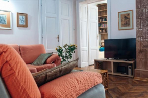 Rustic Central Belgrade Stay